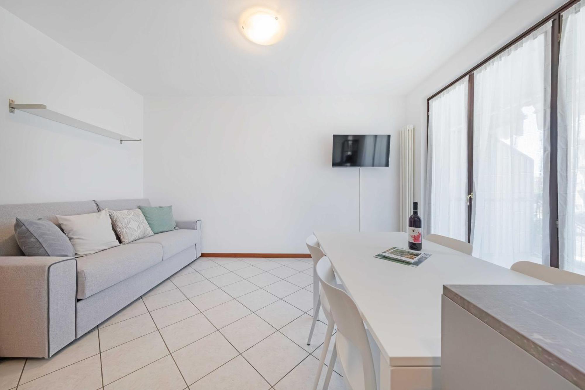 Apartmentsgarda - Residenza Elisabetta 10 Bardolino Extérieur photo